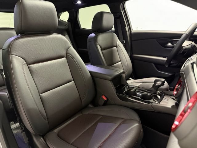 Used 2024 Chevrolet Blazer RS w/ Driver Confidence II Package FWD image 32