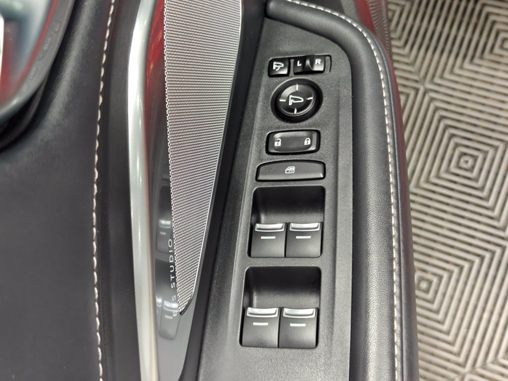 Used 2019 Acura RDX w/ Advance Package AWD/4WD image 45