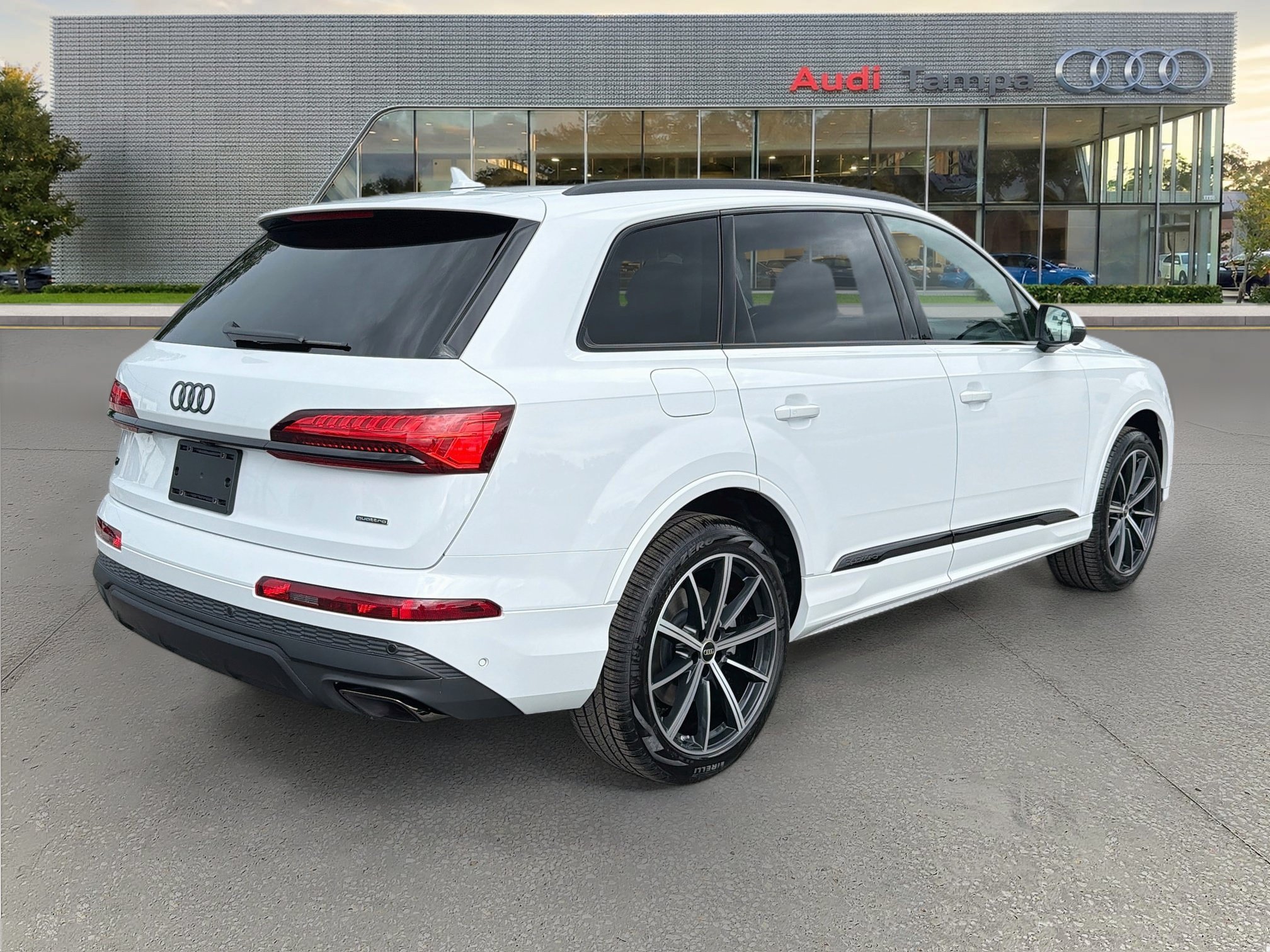 New 2026 Audi Q7 2.0T Premium Plus AWD/4WD image 3