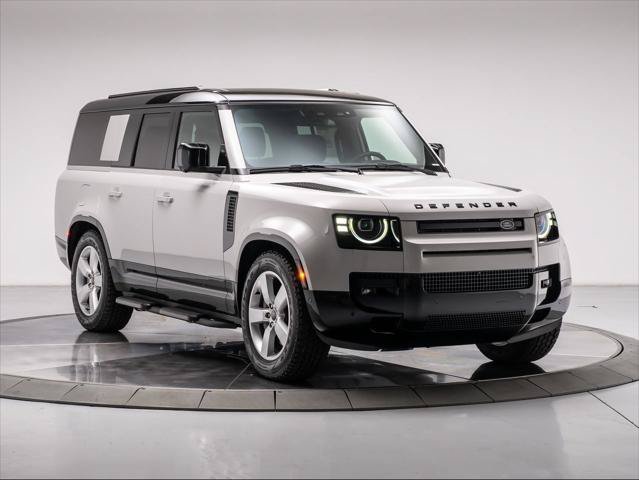 New 2026 Land Rover Defender 130 X-Dynamic SE AWD/4WD image 7