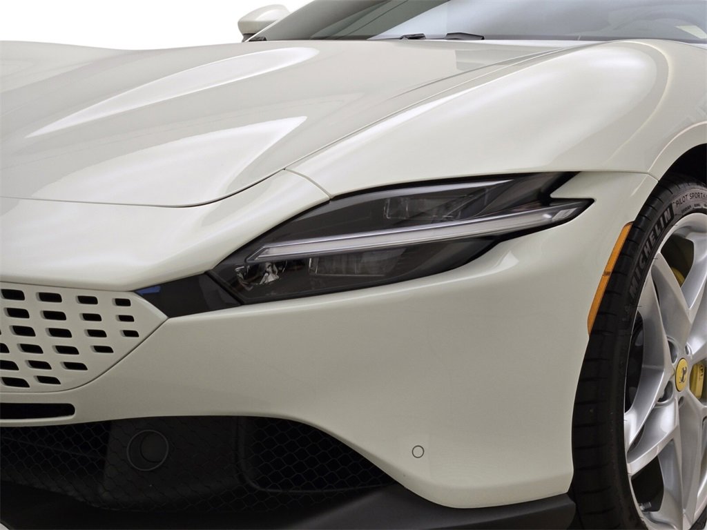 Used 2023 Ferrari Roma image 5