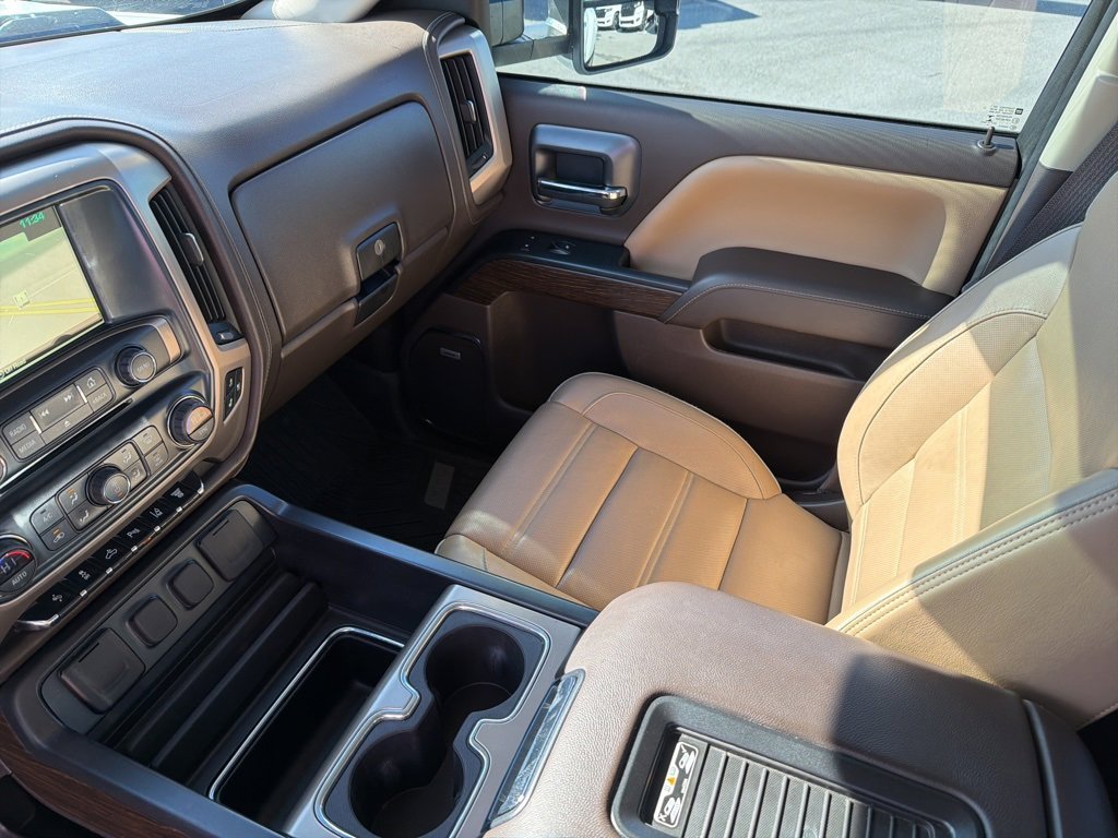 Used 2018 GMC Sierra 3500 Denali w/ Duramax Plus Package image 35