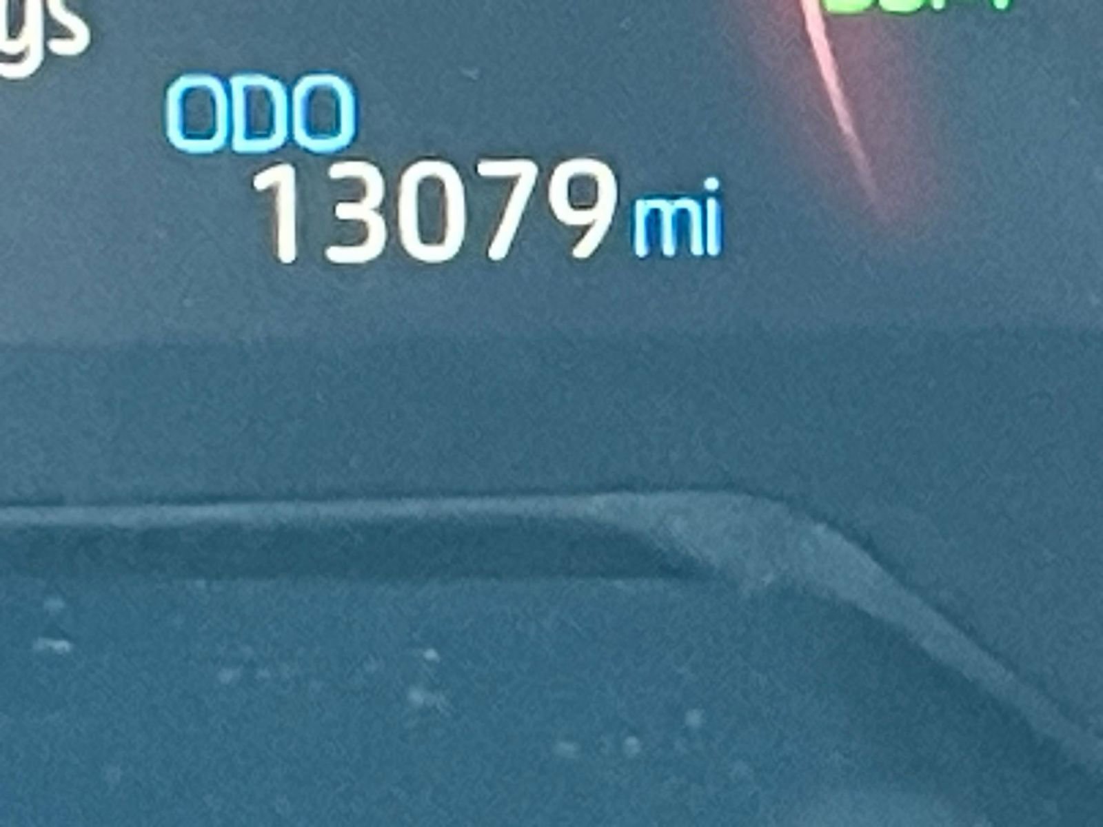 Used 2025 Toyota RAV4 XLE image 41