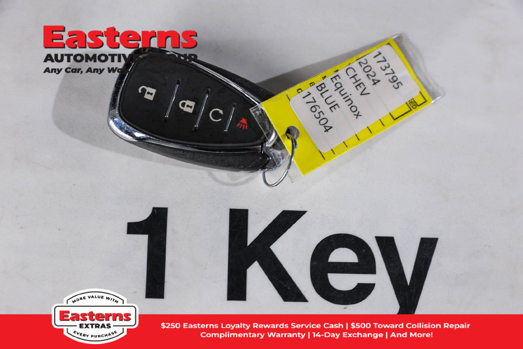 Used 2024 Chevrolet Equinox LS AWD/4WD image 25