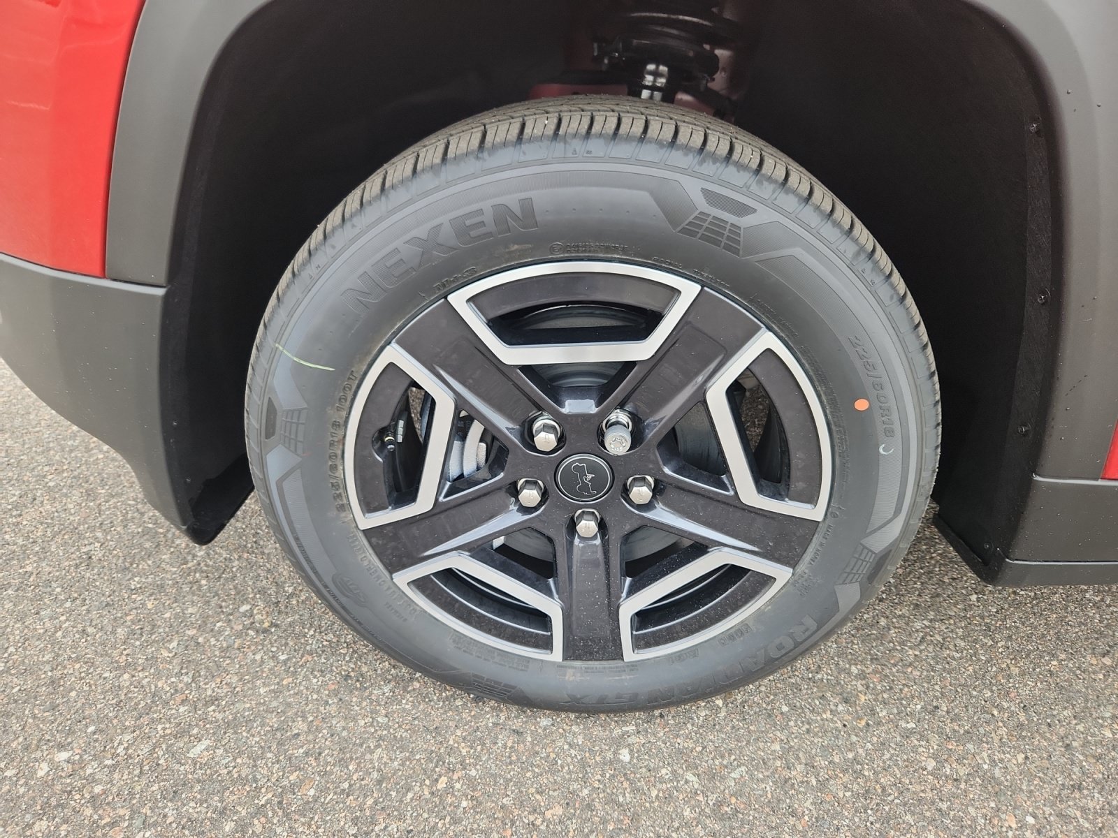 New 2026 Jeep Cherokee Laredo AWD/4WD image 29