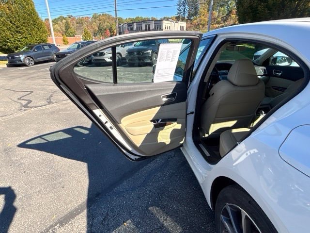 Used 2019 Acura TLX V6 SH-AWD image 14