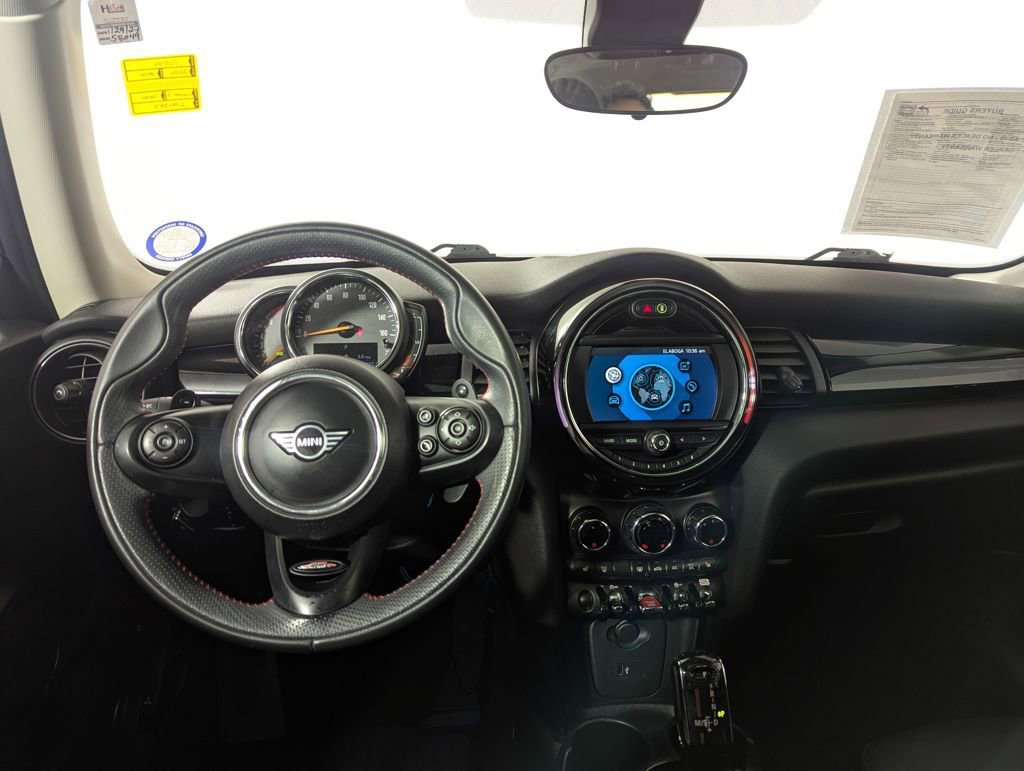 Used 2020 MINI Cooper S image 6