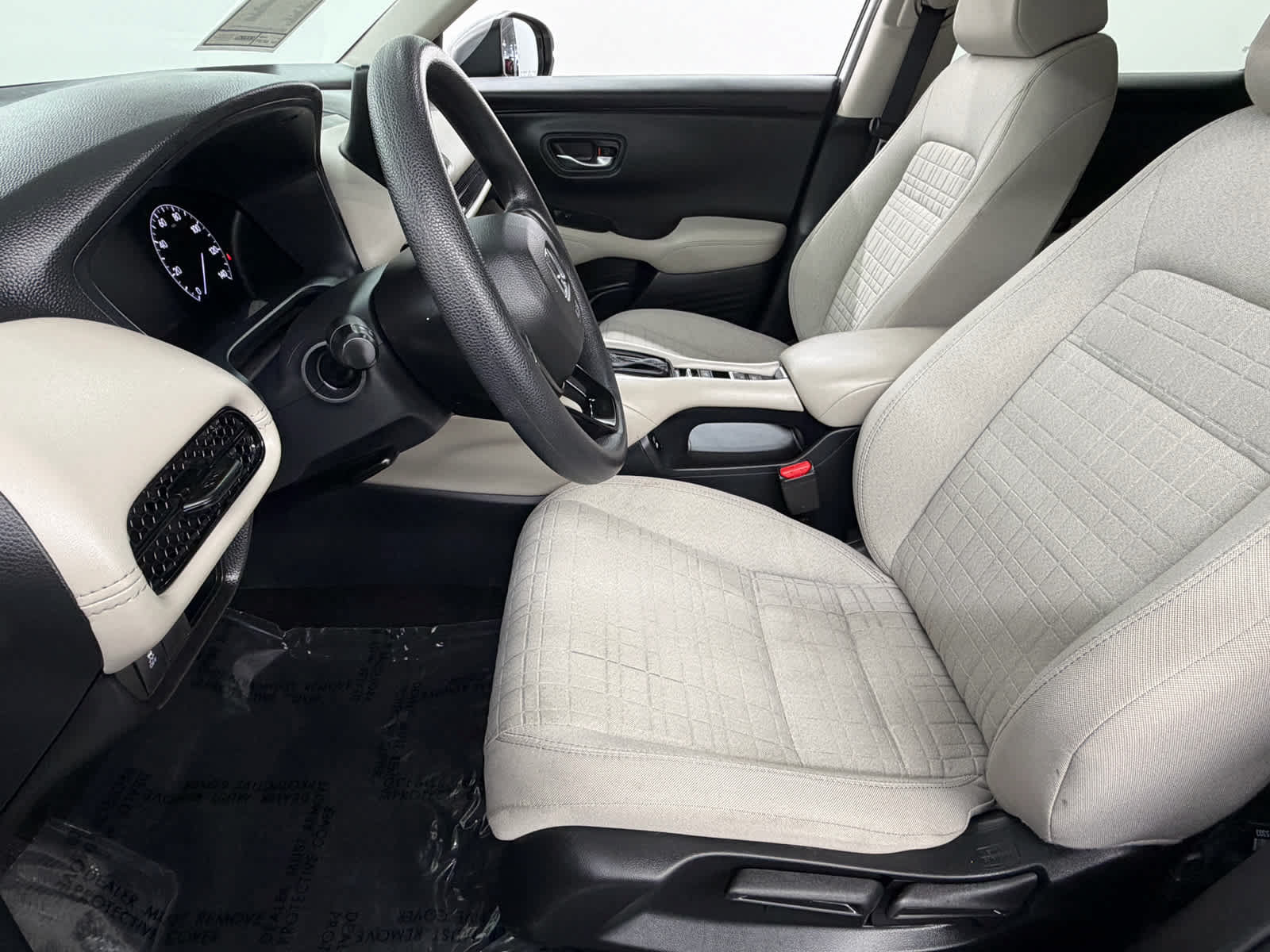 Used 2026 Honda HR-V LX image 20