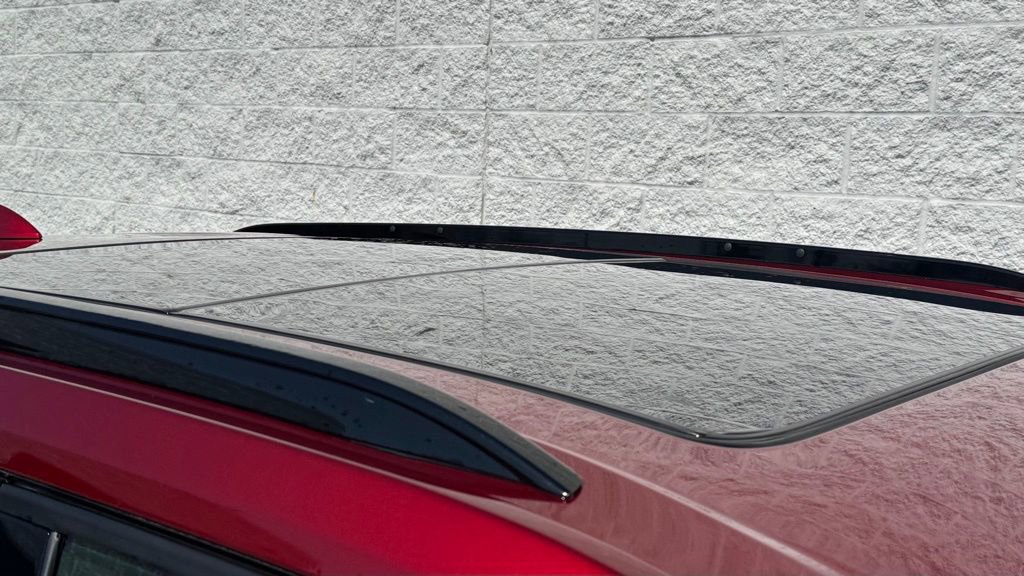 Used 2023 Chevrolet Blazer RS image 2