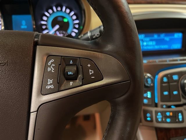 Used 2010 Buick LaCrosse CXL w/ Luxury Package image 38