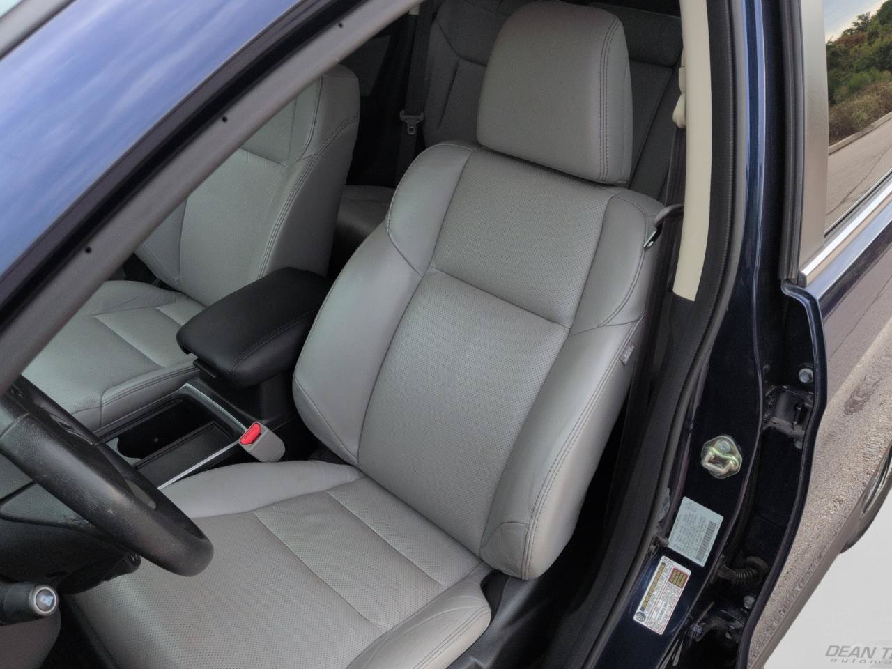 Used 2016 Honda CR-V Touring image 11