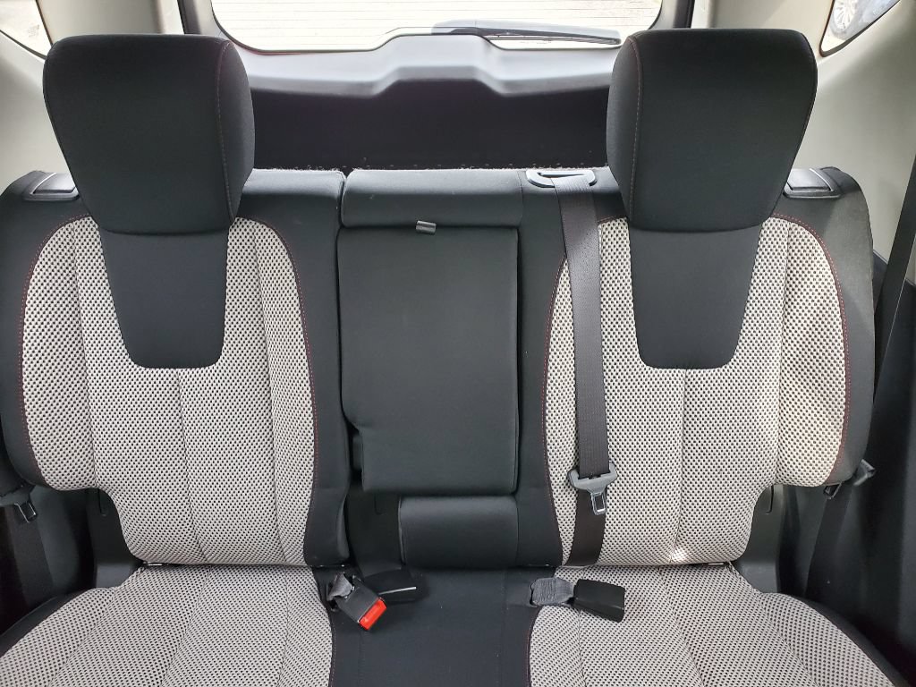 Used 2011 Chevrolet Equinox LT FWD image 22