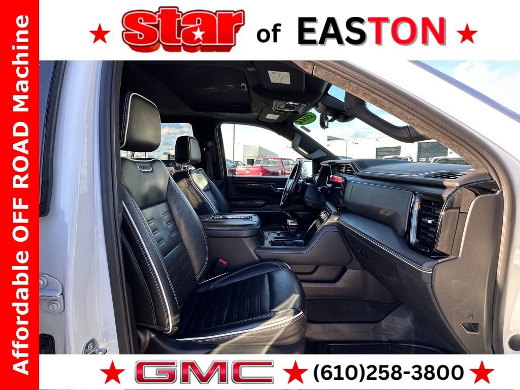 Used 2022 GMC Sierra 1500 AT4X image 11