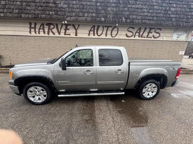 Used 2007 GMC Sierra 1500 SLT w/ SLE/SLT Trailering Package image 2