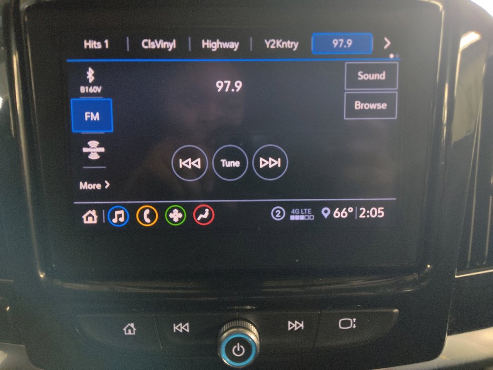 Used 2021 Chevrolet Traverse LT AWD/4WD image 25