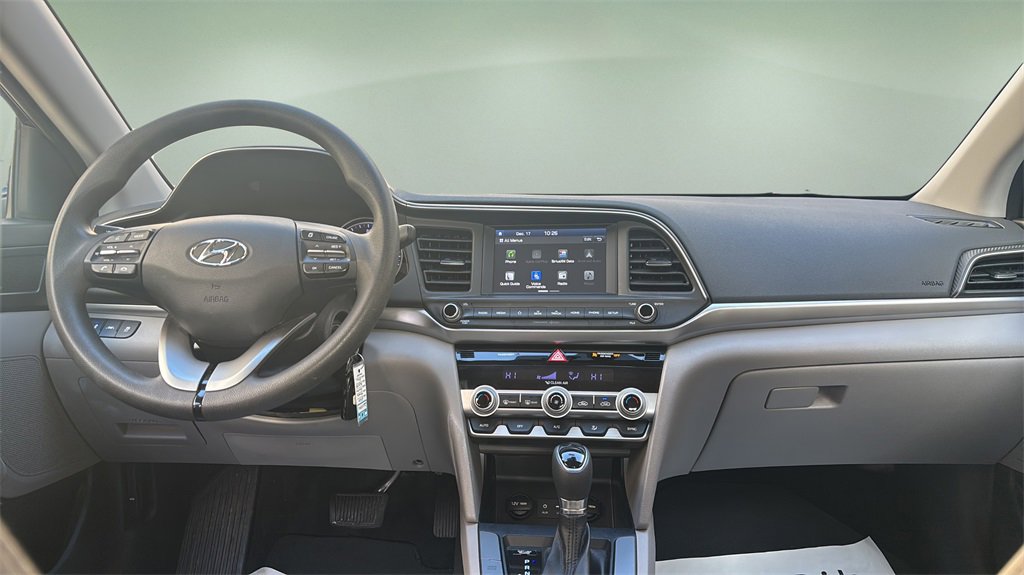 Used 2020 Hyundai Elantra SEL image 19