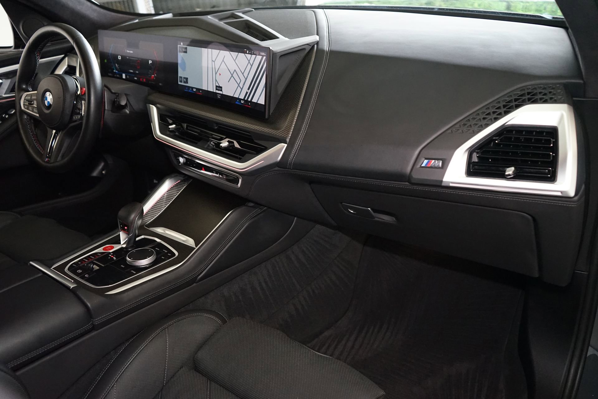 Used 2023 BMW XM AWD/4WD image 11