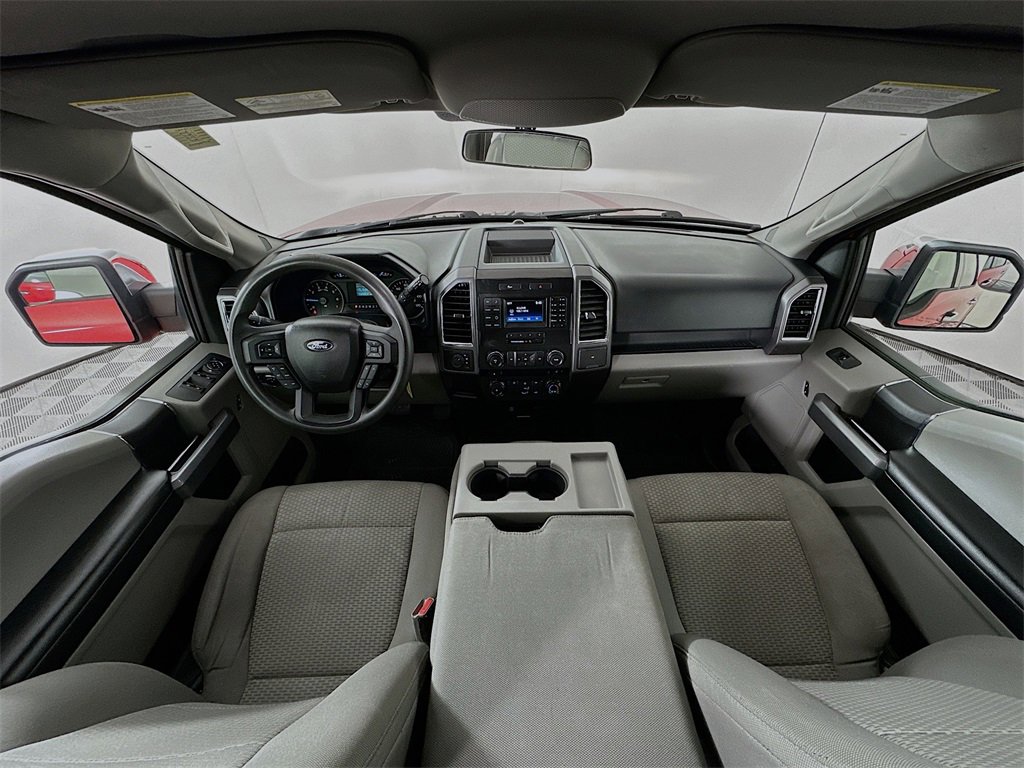 Used 2016 Ford F150 XLT image 28