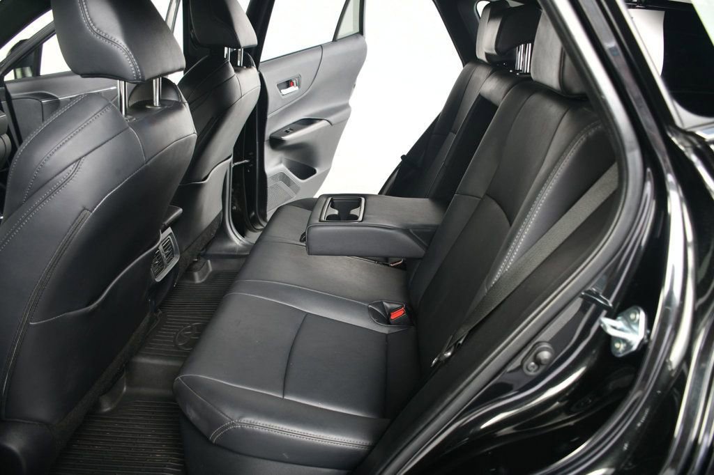 Used 2022 Toyota Venza XLE image 34