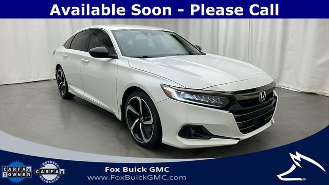 Used 2022 Honda Accord Sport image 2