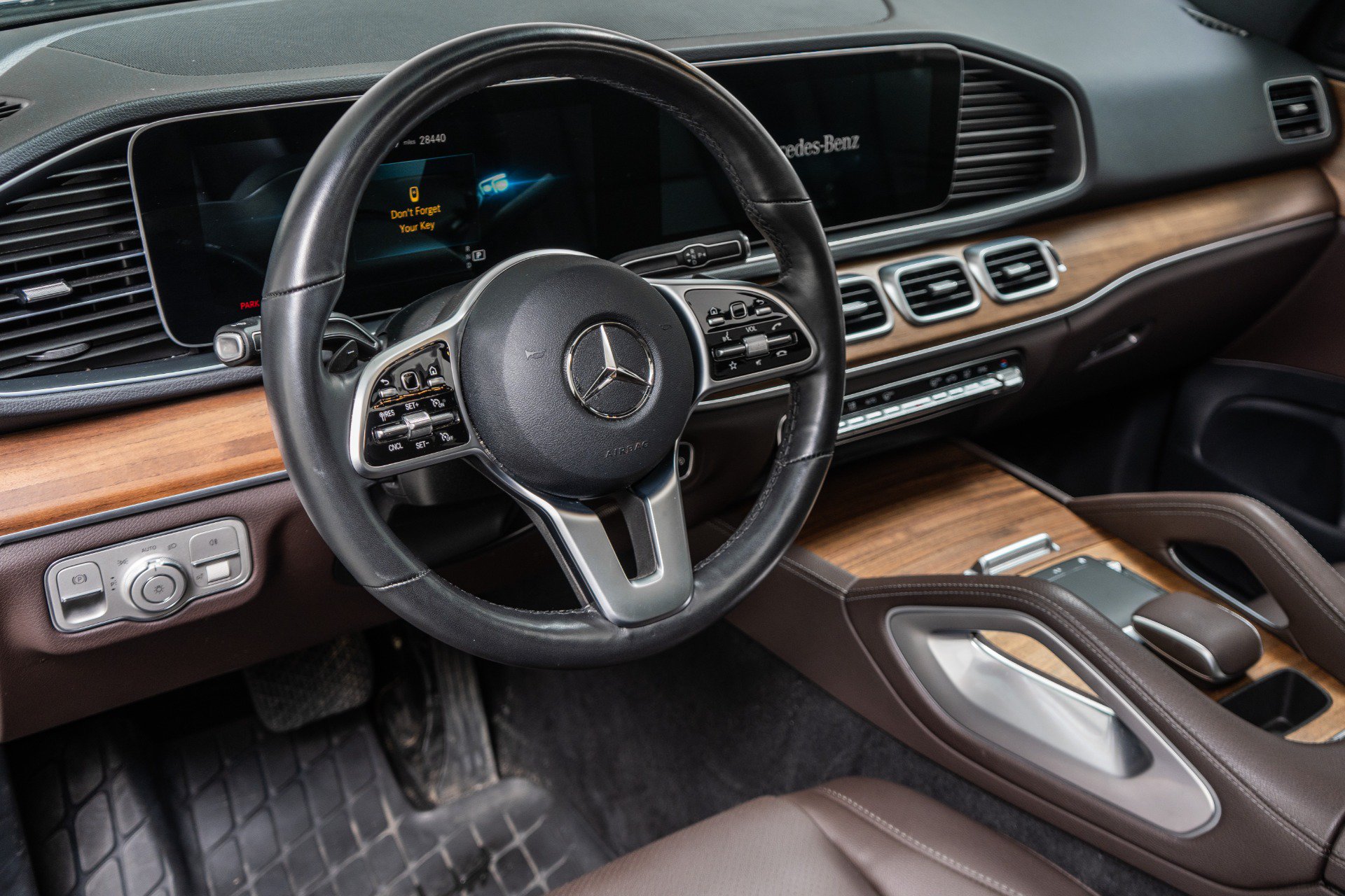 Used 2022 Mercedes-Benz GLE 350 4MATIC image 13