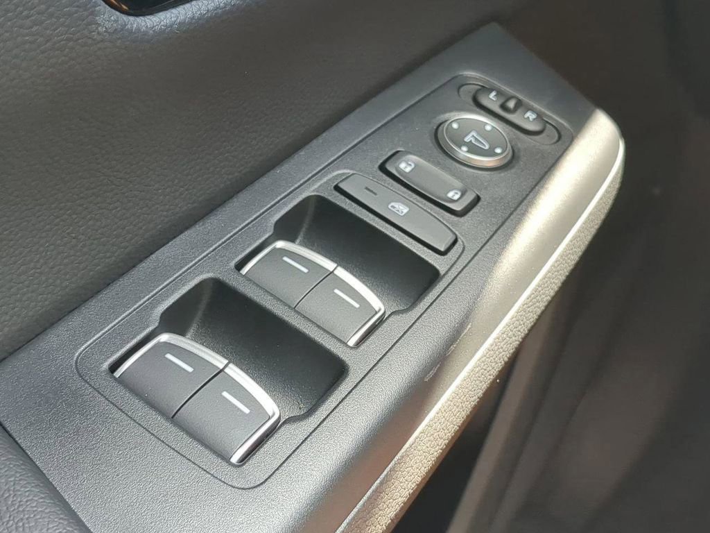 Used 2026 Honda CR-V Sport Touring image 24