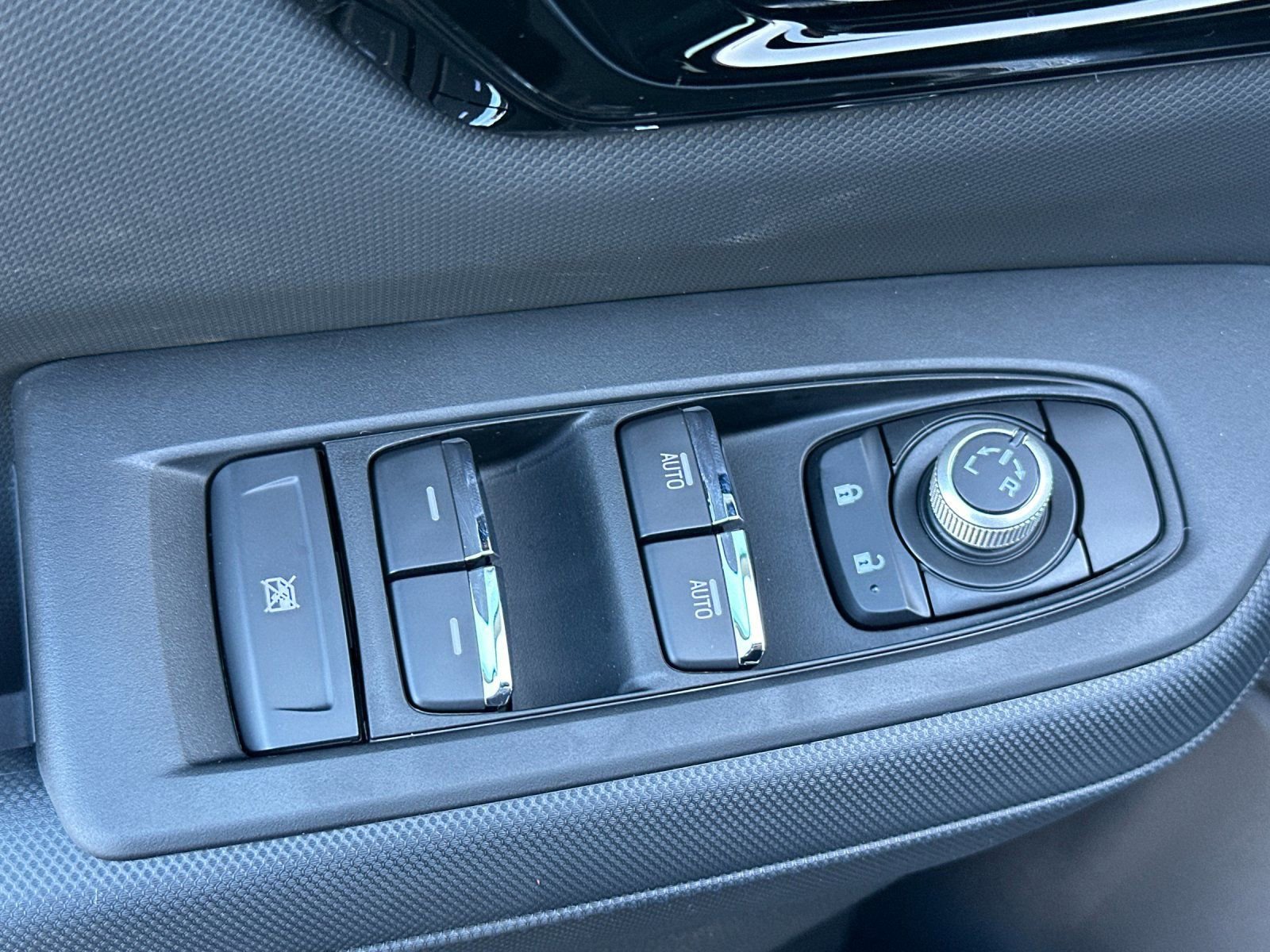 New 2026 Subaru Forester Limited image 12