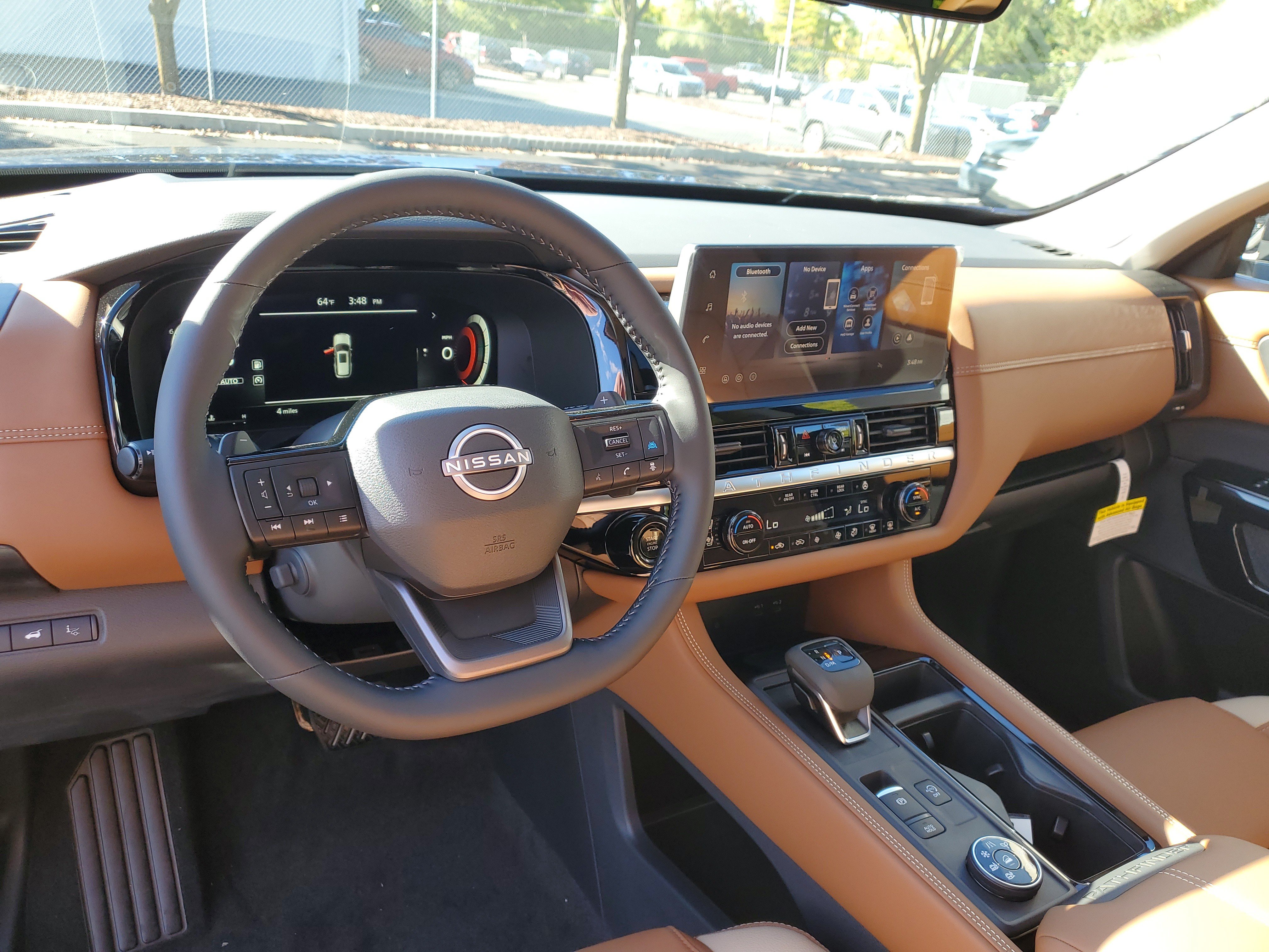 New 2026 Nissan Pathfinder Platinum AWD/4WD image 8