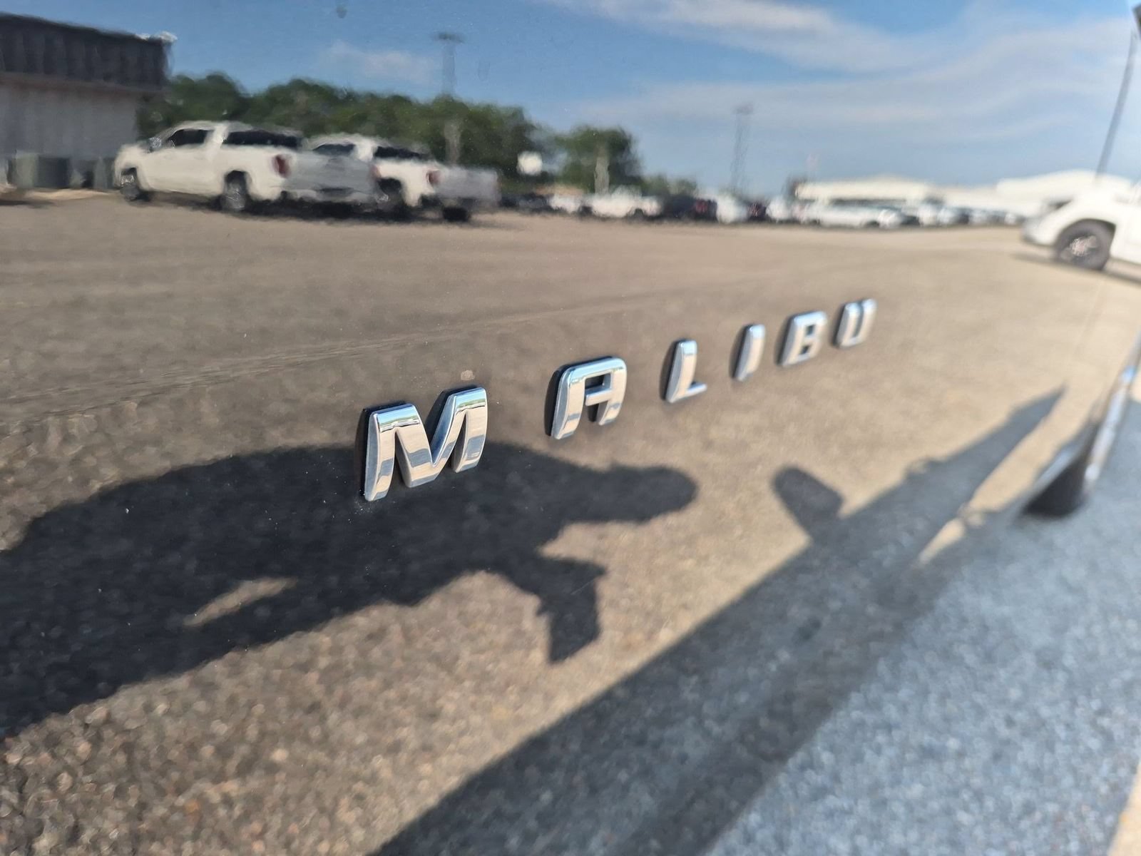Certified 2023 Chevrolet Malibu LS FWD image 31