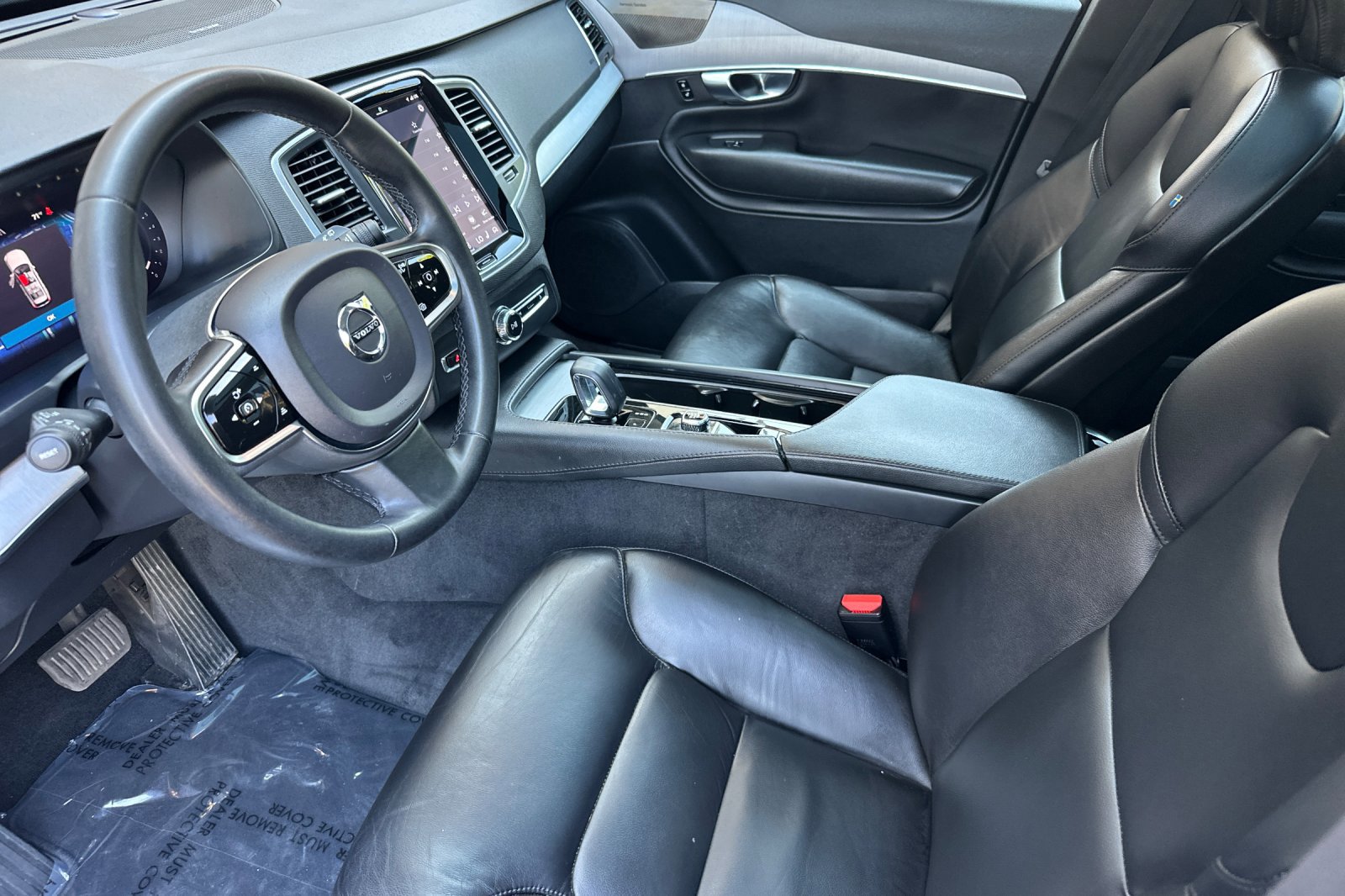 Certified 2023 Volvo XC90 B5 Core image 10