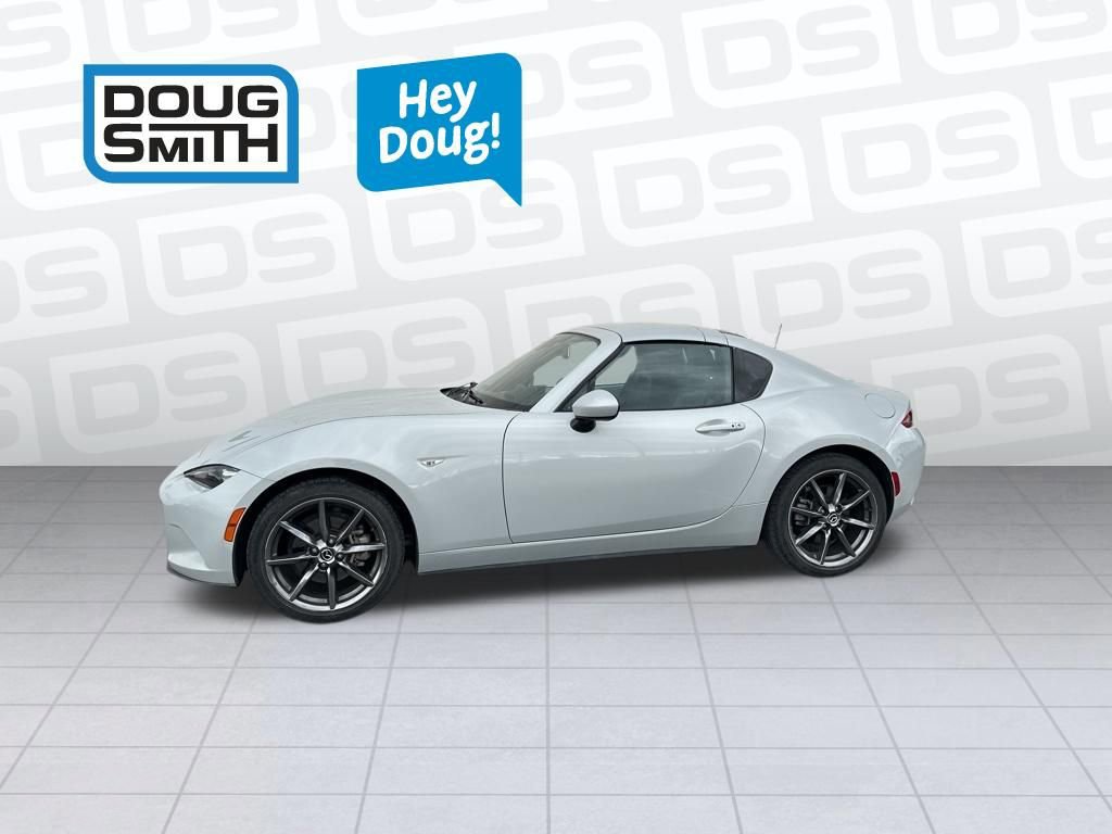 Used 2017 MAZDA MX-5 Miata RF Grand Touring image 2