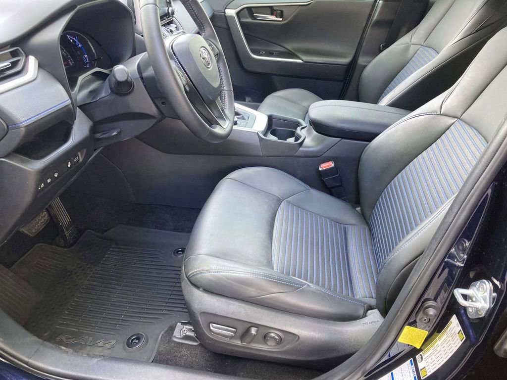 Used 2021 Toyota RAV4 XSE image 11
