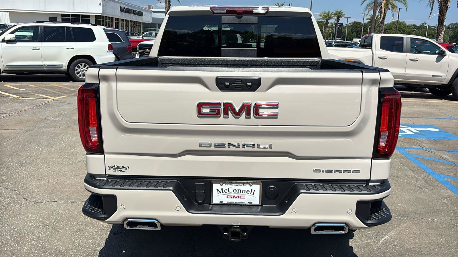 New 2026 GMC Sierra 1500 Denali AWD/4WD image 6