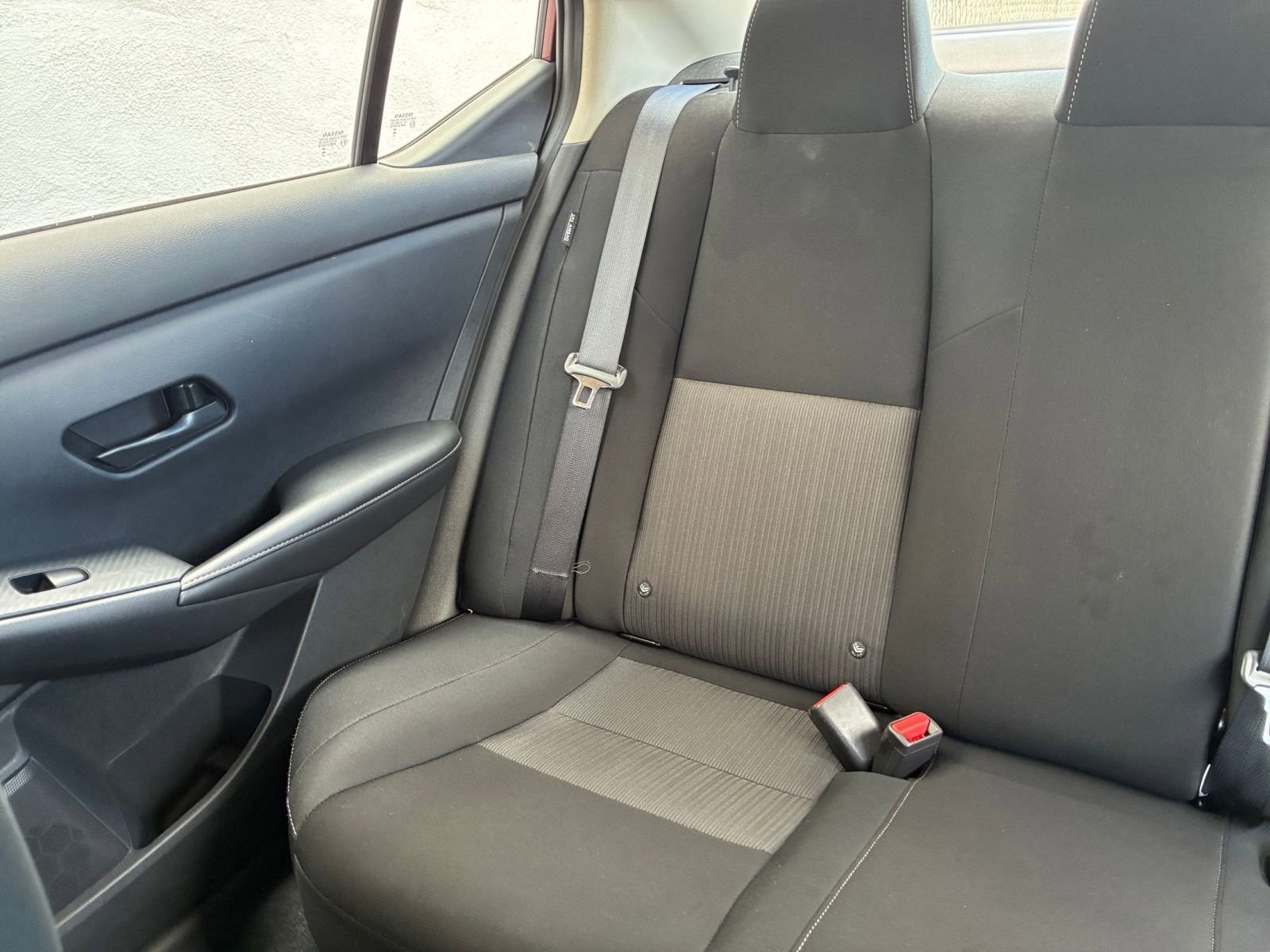 Used 2025 Nissan Sentra SV FWD image 37