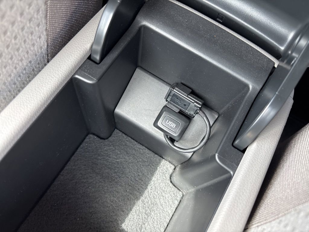 Used 2014 Honda Civic Hybrid image 20