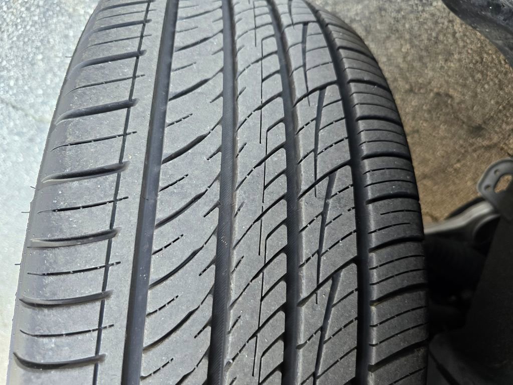 Used 2025 Mitsubishi Outlander SEL image 31