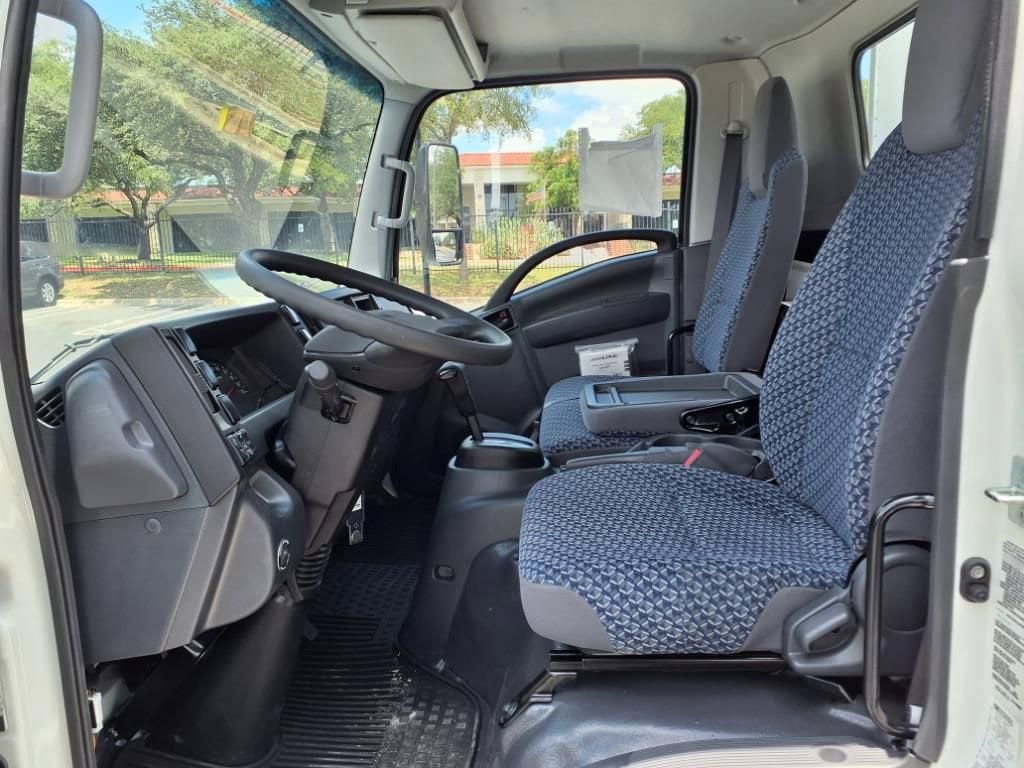New 2025 Chevrolet Low Cab Forward RWD image 7