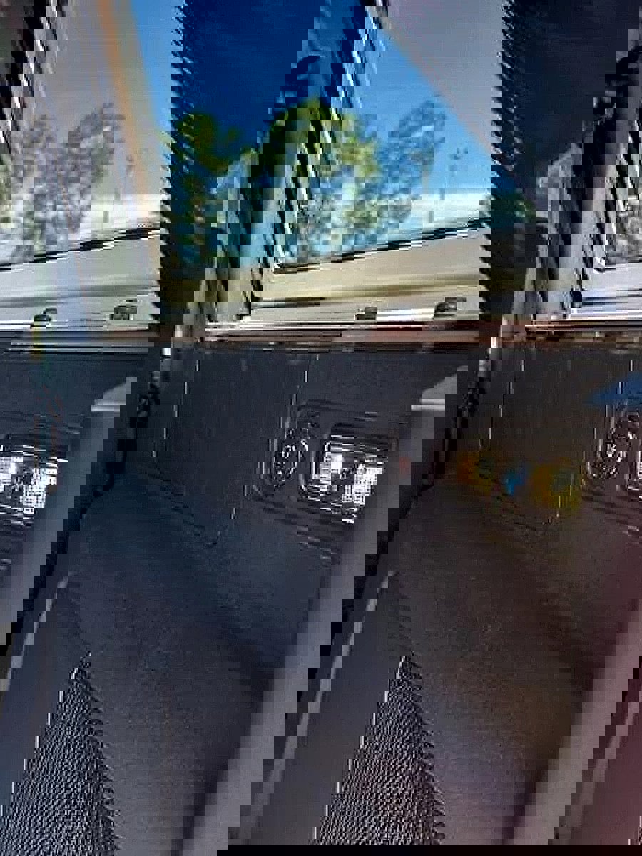 New 2025 Ford Bronco Raptor image 11