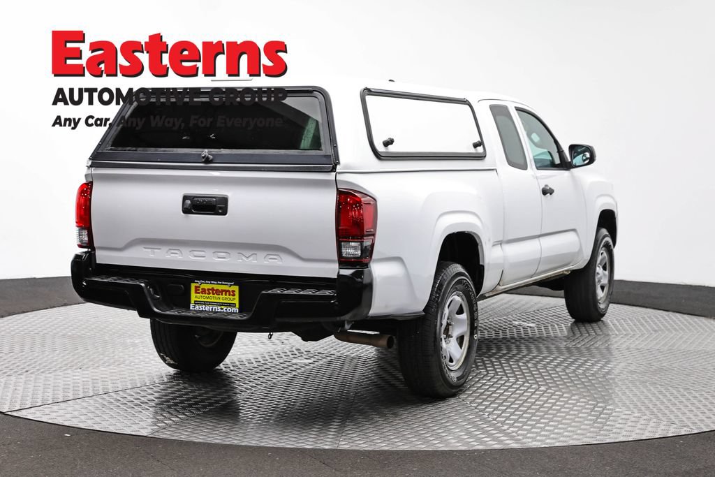 Used 2018 Toyota Tacoma SR RWD image 5