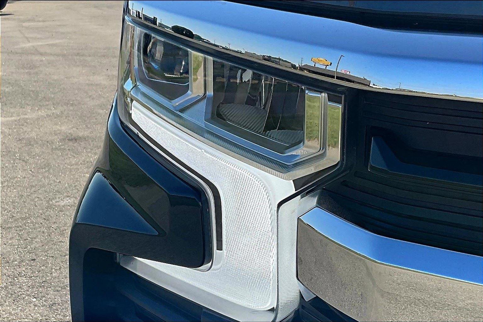 Used 2023 Chevrolet Silverado 1500 LT image 30