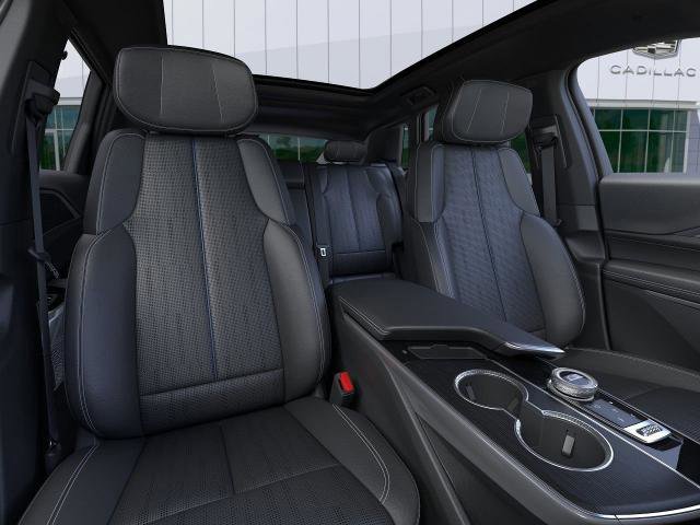 New 2026 Cadillac Lyriq Luxury image 16
