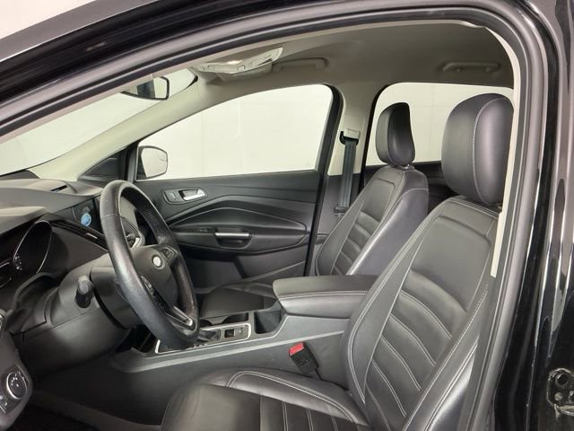 Used 2018 Ford Escape Titanium AWD/4WD image 10