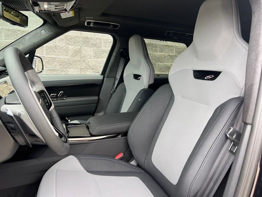 New 2025 Land Rover Range Rover Sport SV Edition Two image 20