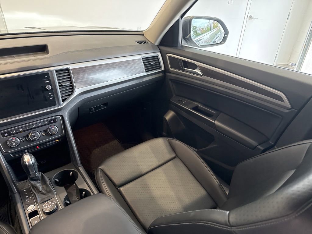 Used 2019 Volkswagen Atlas SE w/ Panoramic Sunroof Package image 13