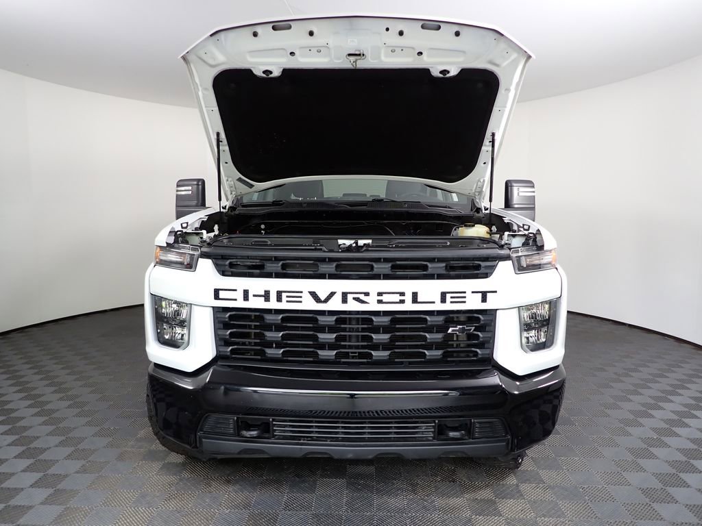 Used 2023 Chevrolet Silverado 2500 Custom w/ Custom Convenience Package AWD/4WD image 10