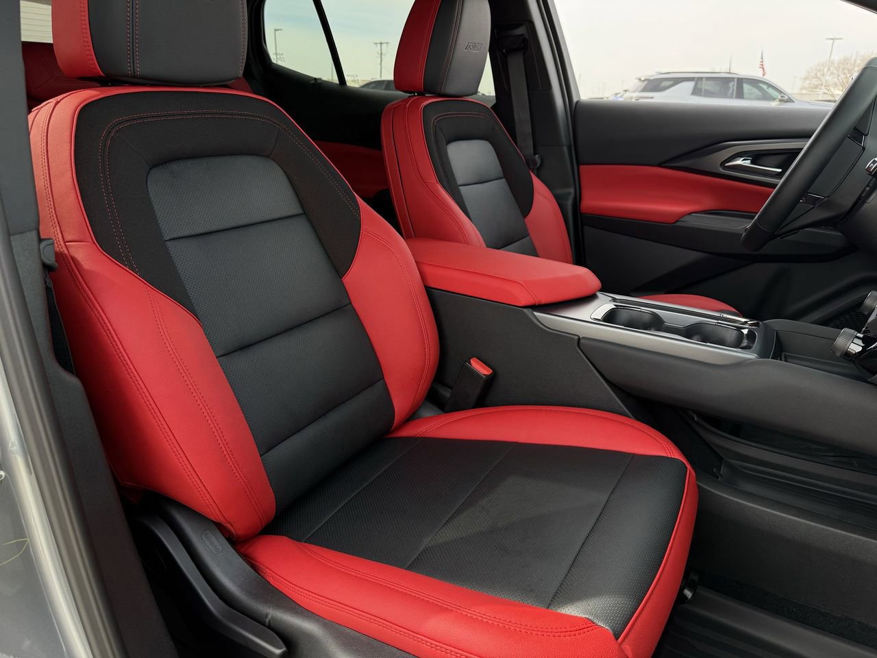 New 2026 Chevrolet Equinox EV RS image 24