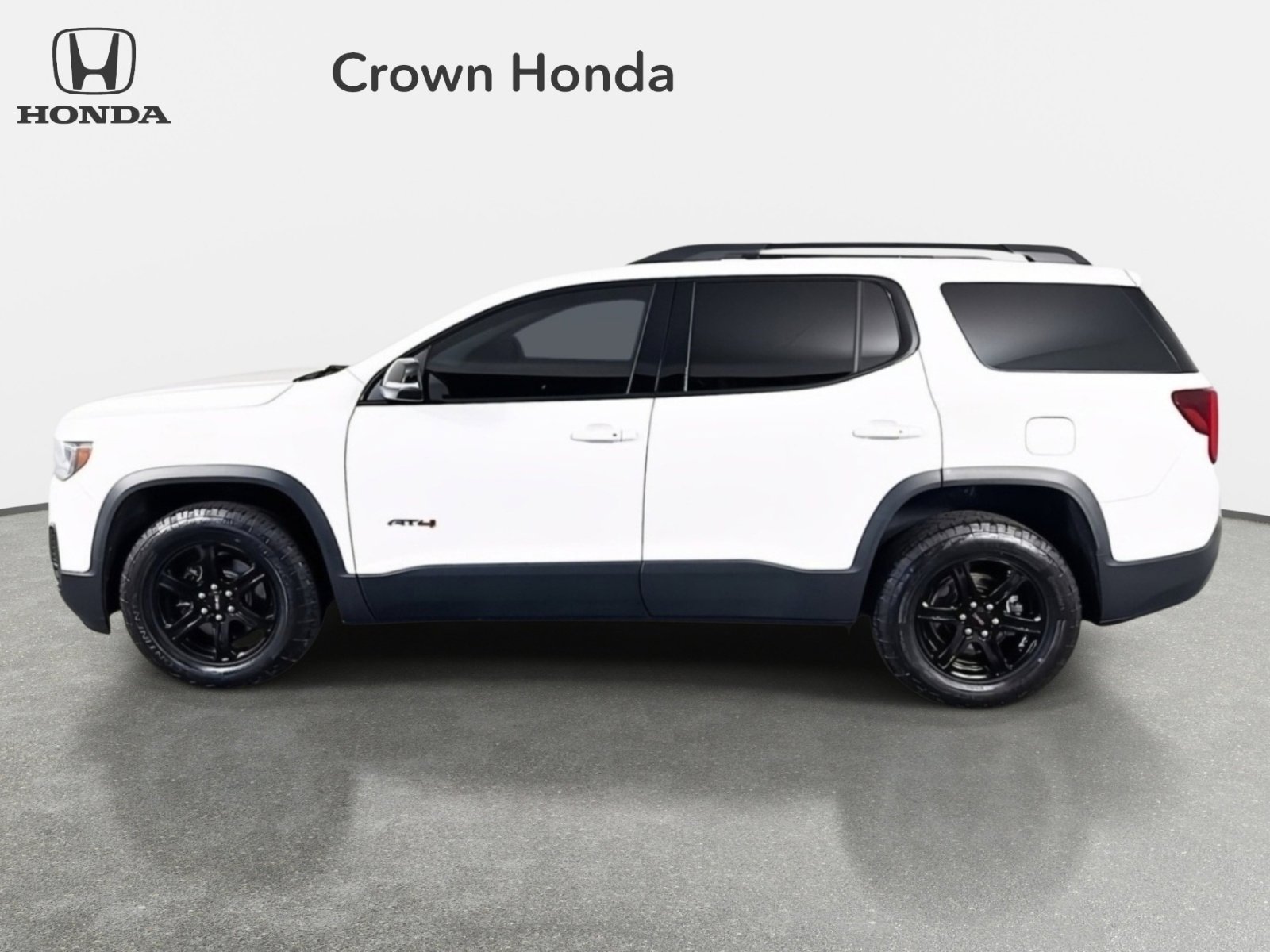 Used 2023 GMC Acadia AT4 w/ Trailering Package AWD/4WD image 9