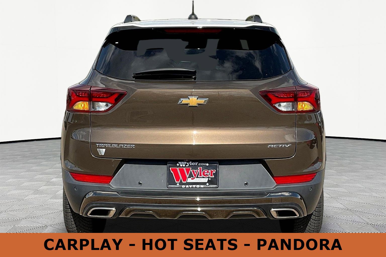 Used 2021 Chevrolet TrailBlazer ACTIV w/ Technology Package FWD image 5