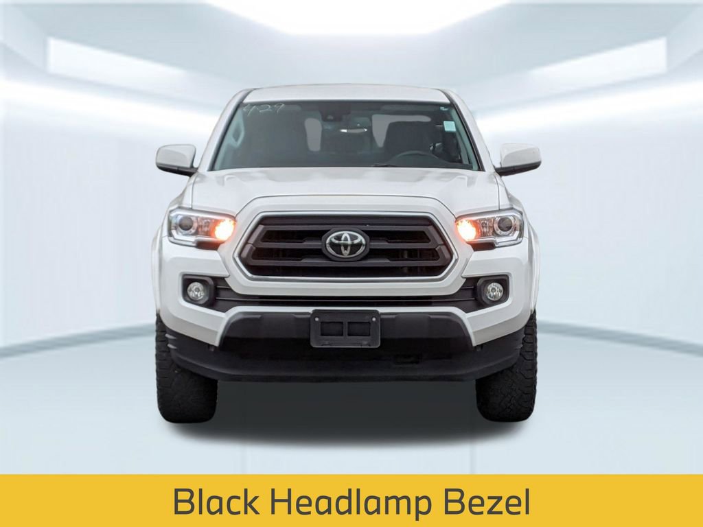 Used 2023 Toyota Tacoma SR5 RWD image 12