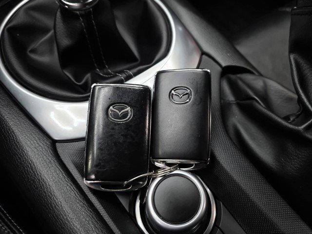 Used 2022 MAZDA MX-5 Miata RF Grand Touring w/ Weather Package RWD image 34